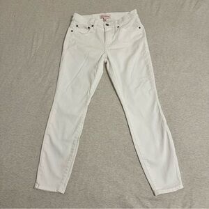 Lucky Brand Women's white Skinny Jeans Mid Rise size 6/28